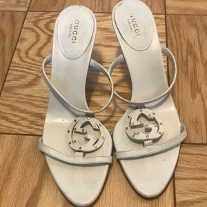 Gucci white logo slides - size 37